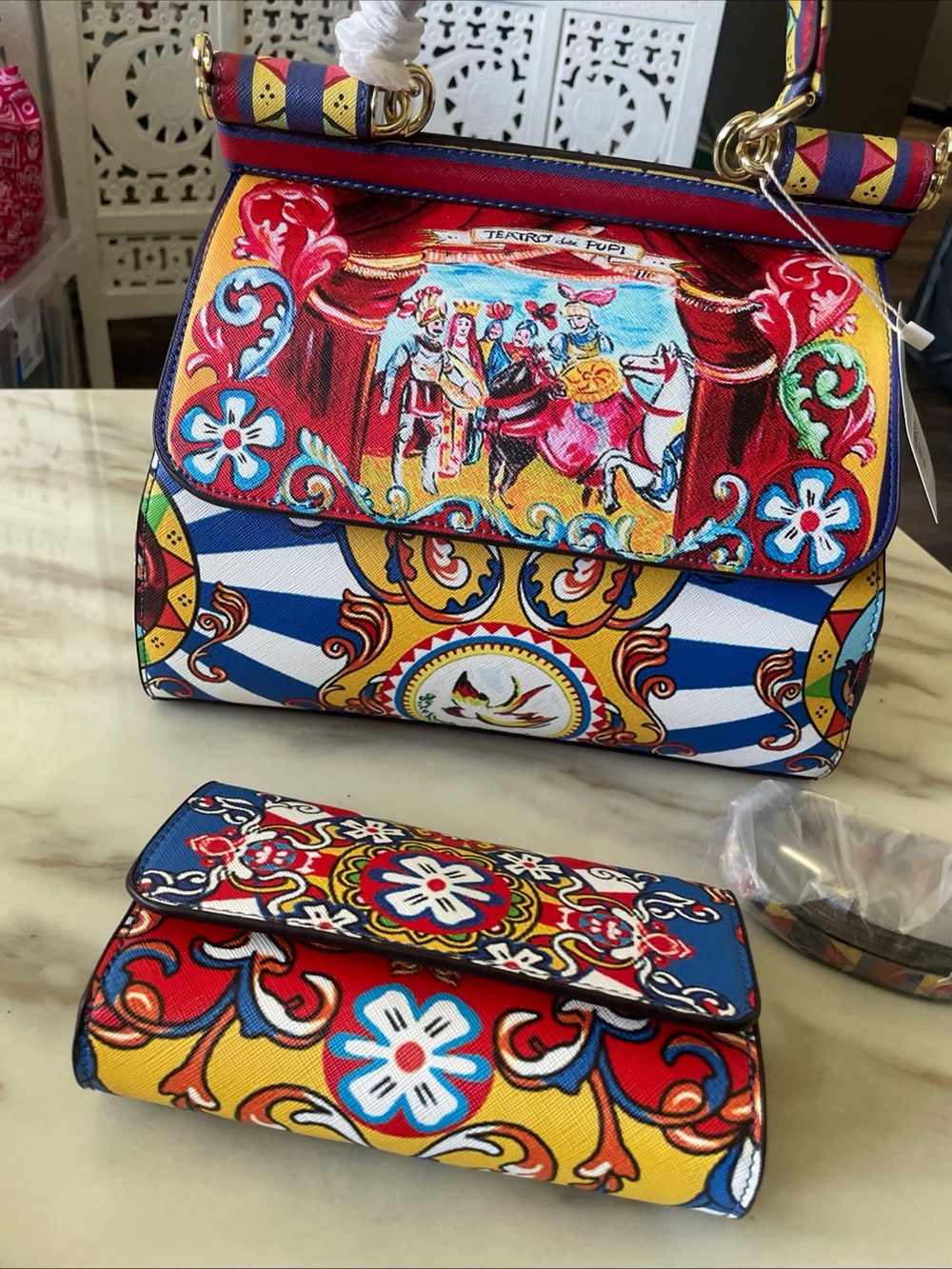 Art Design Medium Messenger Handbag With Cosmic Bag NEW